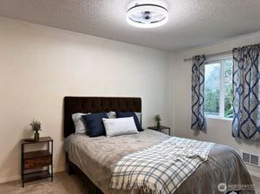 330 Elm St 201, Everett WA 98203