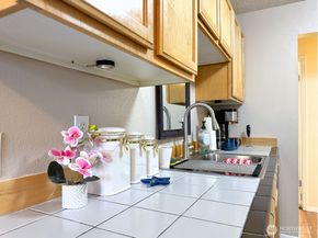 330 Elm St 201, Everett WA 98203