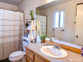 330 Elm St 201, Everett WA 98203