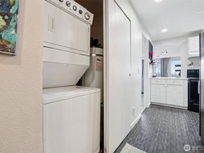 629 Cedar Avenue S A202, Renton WA 98057