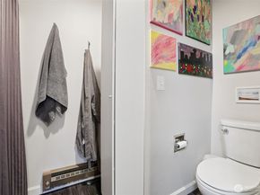 629 Cedar Avenue S A202, Renton WA 98057