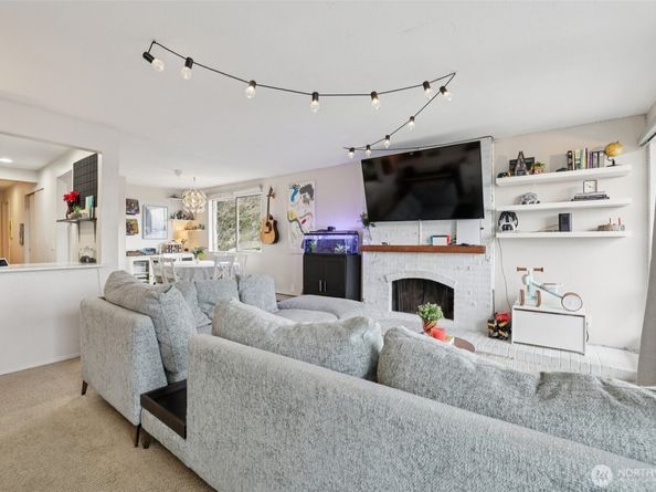 629 Cedar Avenue S A202, Renton WA 98057