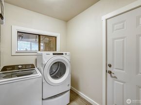 9615 NE 201st Street, Bothell WA 98011