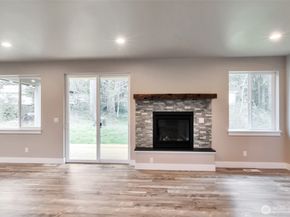 4940 Johnson Street NW, Bremerton WA 98311