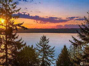 15733 25th Avenue SW, Burien WA 98166