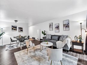 4813 180th Street SW C202, Lynnwood WA 98037