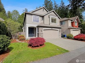 17681 NE 121st Court, Redmond WA 98052