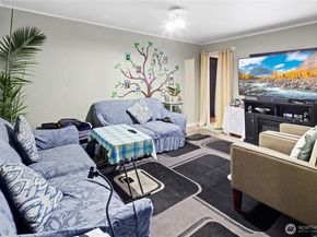 12206 1st Avenue S, Seattle WA 98168