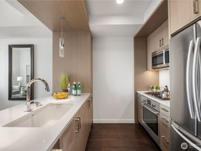 1321 Seneca Street 2202, Seattle WA 98101