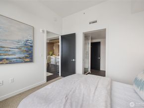 1321 Seneca Street 2202, Seattle WA 98101