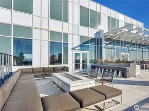 1321 Seneca Street 2202, Seattle WA 98101