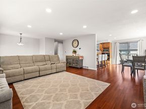 19234 121st Place SE, Kent WA 98031