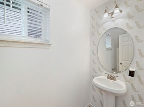 22506 129th Place SE, Kent WA 98031