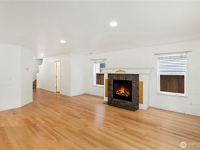 22506 129th Place SE, Kent WA 98031