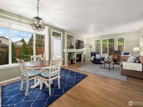 672 Chelan Place NE 672, Renton WA 98059