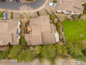 672 Chelan Place NE 672, Renton WA 98059