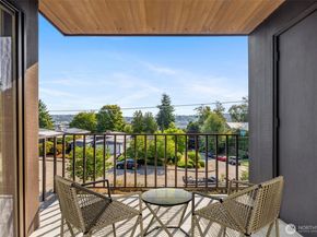 3601 24th Avenue W 207, Seattle WA 98199