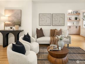 5810 Cowen Place NE 106, Seattle WA 98105