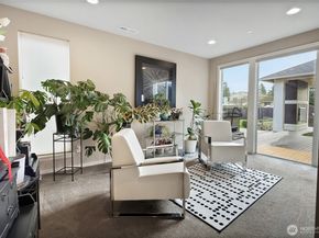 31524 11th Place SW, Federal Way WA 98023