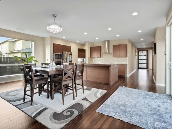 31524 11th Place SW, Federal Way WA 98023