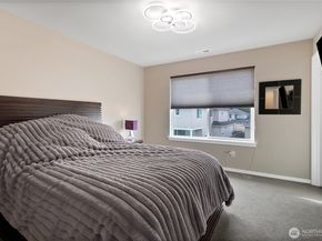 31524 11th Place SW, Federal Way WA 98023