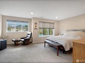 31524 11th Place SW, Federal Way WA 98023