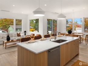 7506 18th Ave NW, Seattle WA 98117