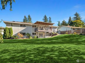 20529 103rd Avenue SE, Kent WA 98031