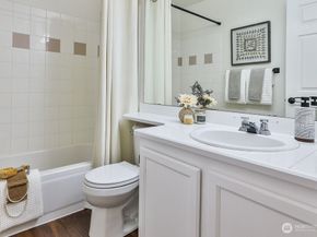 23501 112th Avenue SE K104, Kent WA 98031