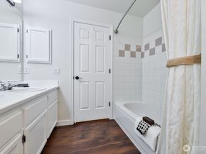 23501 112th Avenue SE K104, Kent WA 98031