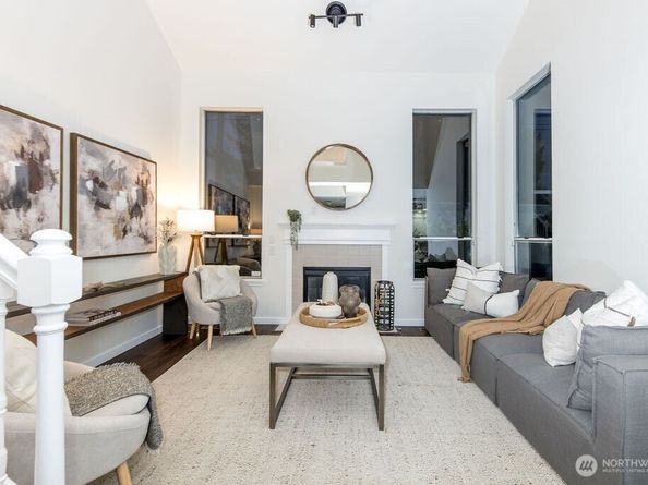 23501 112th Avenue SE K104, Kent WA 98031