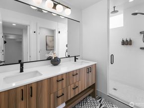 2214 13th Avenue S B, Seattle WA 98144