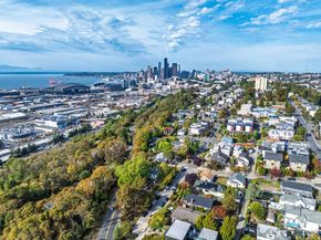 2214 13th Avenue S B, Seattle WA 98144