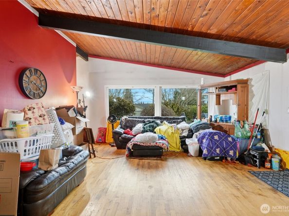 4207 225th Street SW, Mountlake Terrace WA 98043