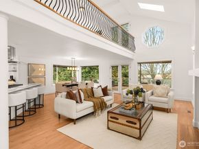 1545 3rd ST, Kirkland WA 98033