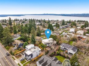 1545 3rd ST, Kirkland WA 98033