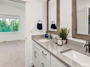 15033 SE 44th Street, Bellevue WA 98006