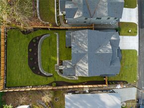 15033 SE 44th Street, Bellevue WA 98006