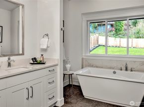 15033 SE 44th Street, Bellevue WA 98006