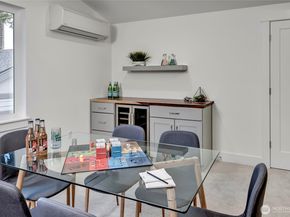 15033 SE 44th Street, Bellevue WA 98006