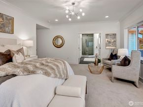 15033 SE 44th Street, Bellevue WA 98006