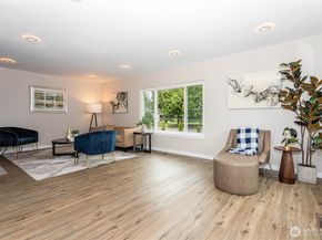 454 SW 142nd Street, Burien WA 98166