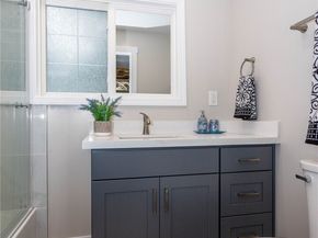 454 SW 142nd Street, Burien WA 98166