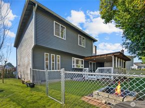 11114 SE 218th Place, Kent WA 98031