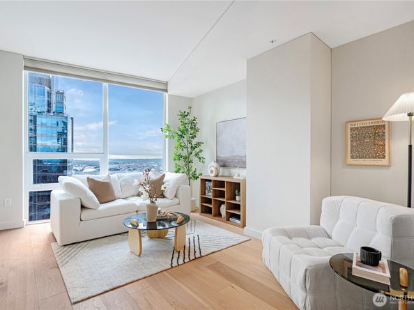 121 Stewart ST 3004, Seattle WA 98101