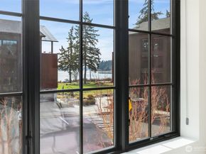 4566 Flying Goat Avenue NE C220, Bainbridge Island WA 98110