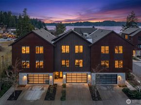 4566 Flying Goat Avenue NE C220, Bainbridge Island WA 98110