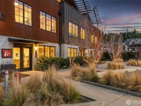 4566 Flying Goat Avenue NE C220, Bainbridge Island WA 98110