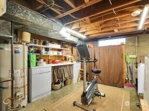 19041 21st Avenue NW, Shoreline WA 98177