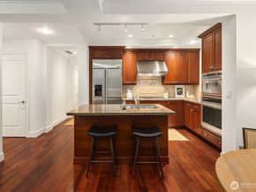 726 Boylston Avenue E 5, Seattle WA 98102